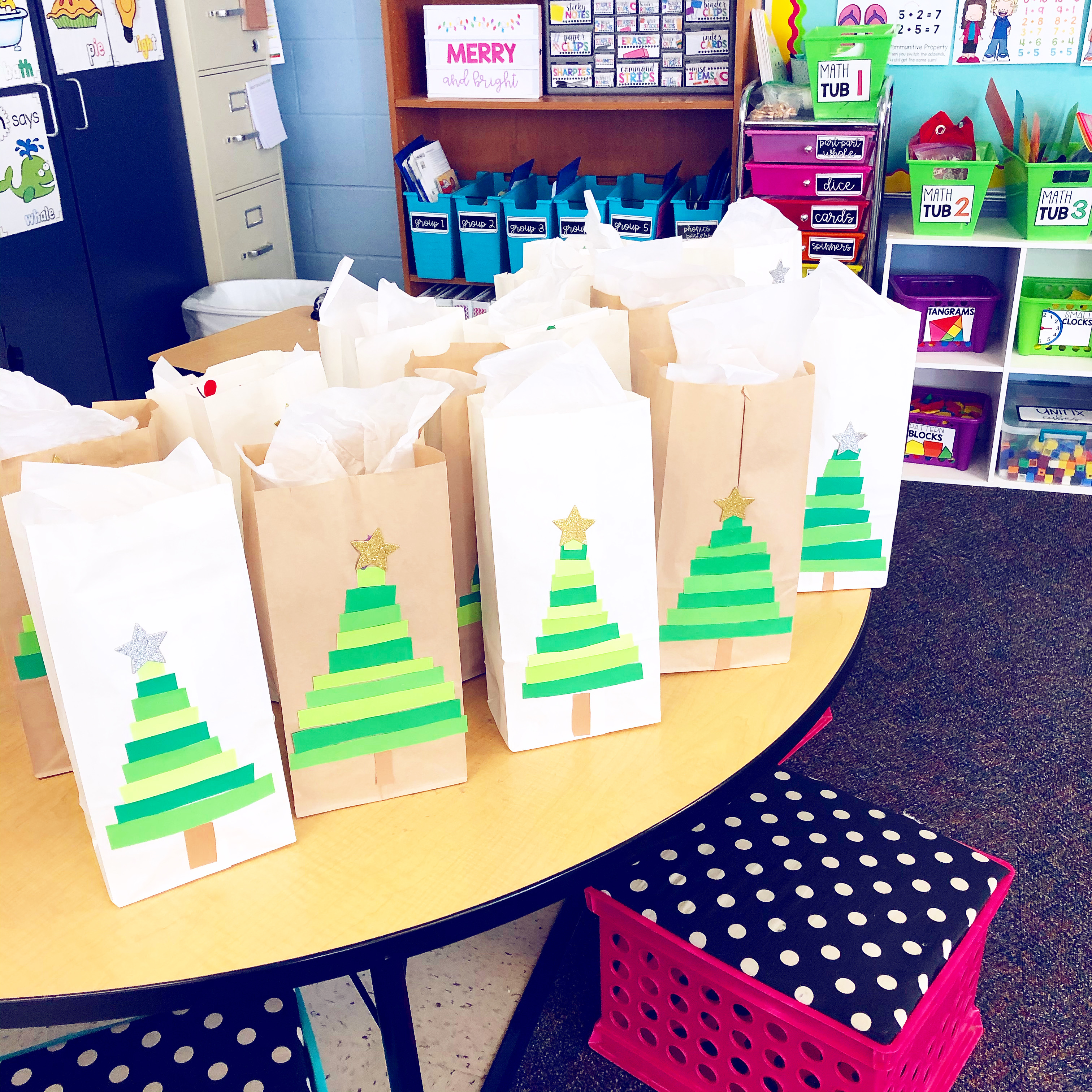 christmas-tree-gift-wrapping-classroom-craft-for-the-classroom