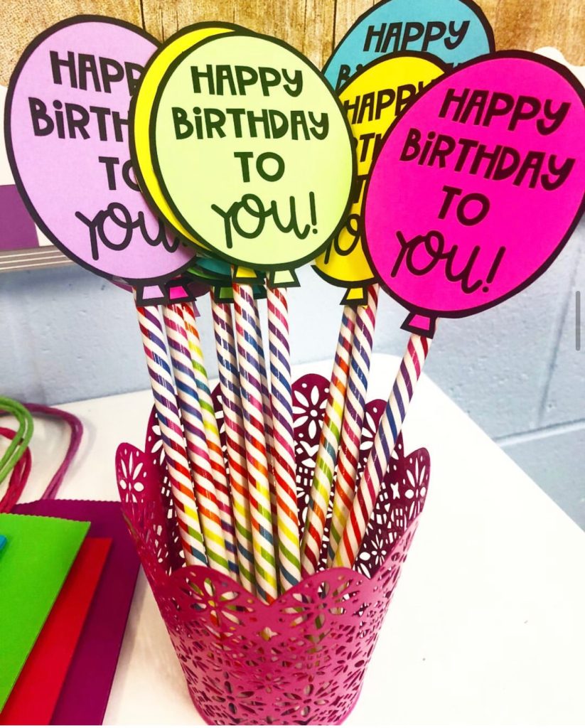 Looking for some simple, low-prep ideas for celebrating student birthdays in the classroom? Check out these fun ways to make your students birthdays extra special! Plus grab some birthday freebies to use all year long! 