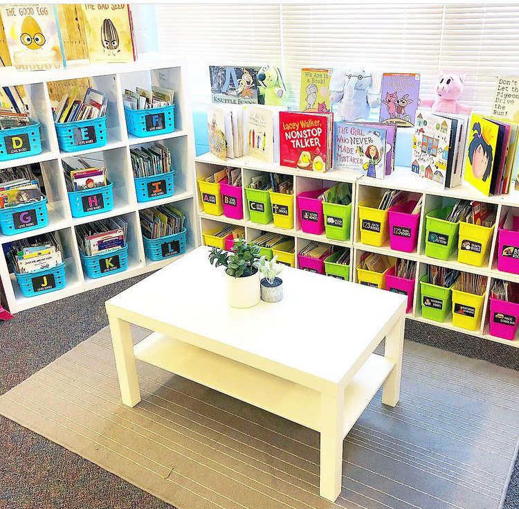 Looking for classroom organization tips and tricks to help you get and stay organized this school year? Check out these systems for a clutter-free classroom! In this post, I'll walk you through my favorite systems for keeping your classroom organized including bins, binders, files, paper, small group materials, and read aloud books!